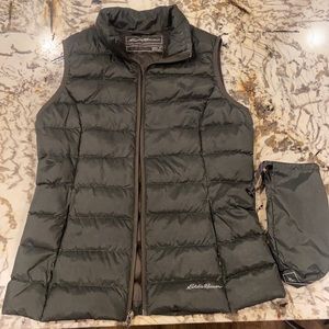 Eddie Bauer EB 650 Hunter Green Down Vest Medium